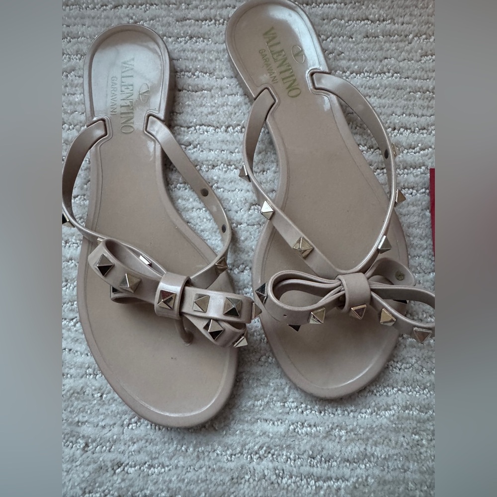 Valentino Rockstud Black Bow Jelly Thong Sandal Flip Flop Size 37